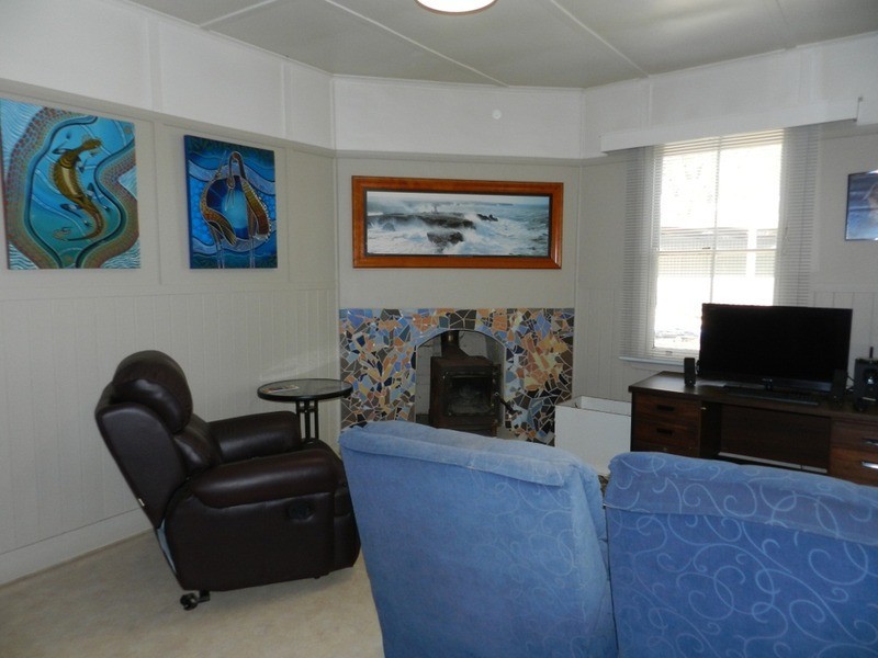 27 Wolseley  Road, Crookwell NSW 2583