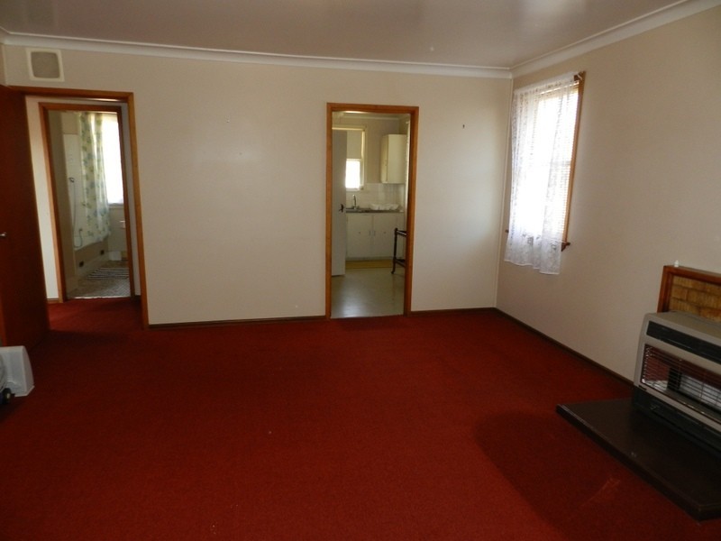 87 Wade  Street, Crookwell NSW 2583