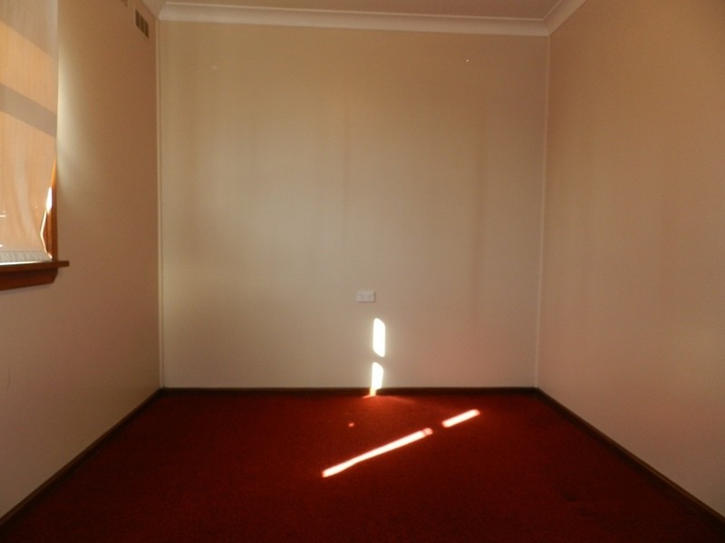 87 Wade  Street, Crookwell NSW 2583