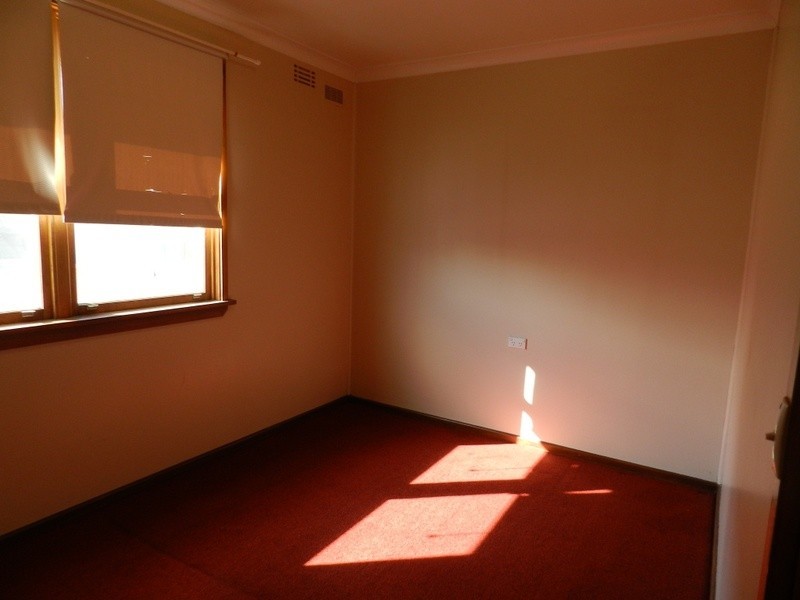 87 Wade  Street, Crookwell NSW 2583