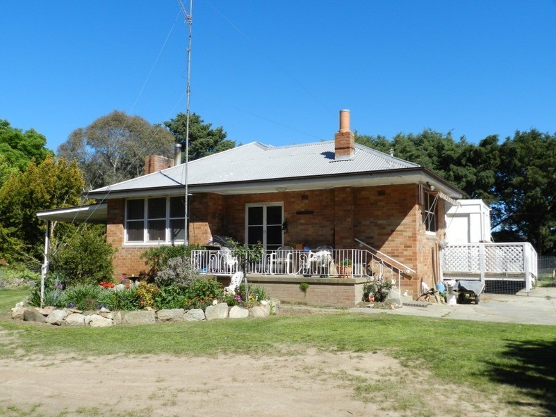 1522 Gurrundah Road, Parkesbourne NSW 2580