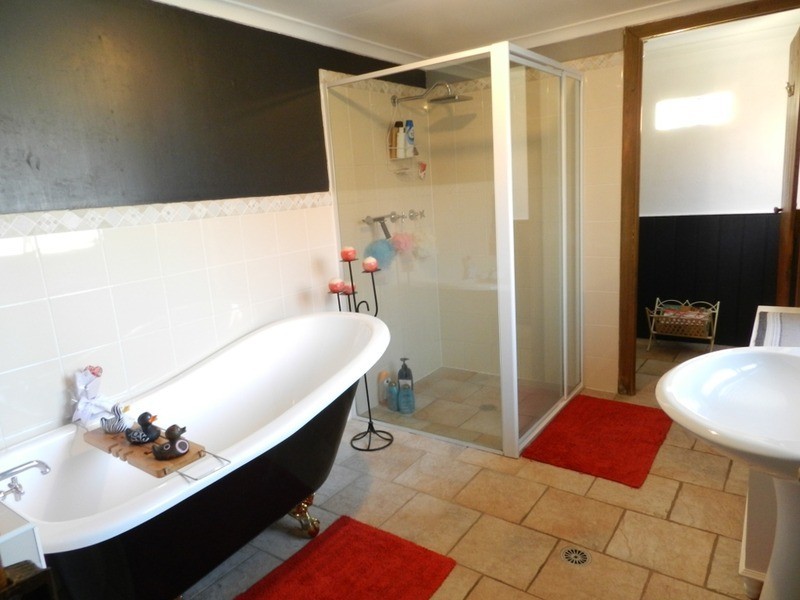 5 Lower Sterne Street, Goulburn NSW 2580