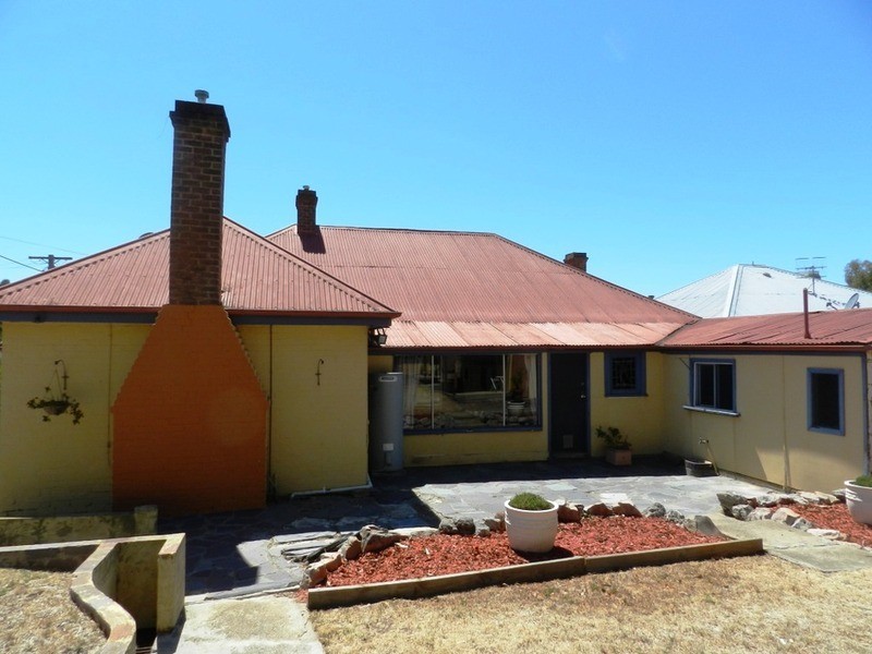 5 Lower Sterne Street, Goulburn NSW 2580