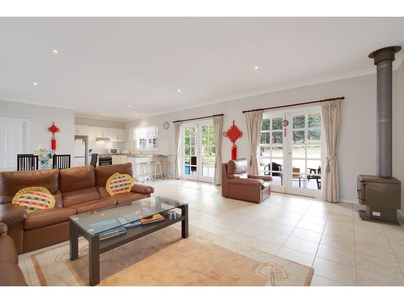 19 Railway Parade, Wingello NSW 2579