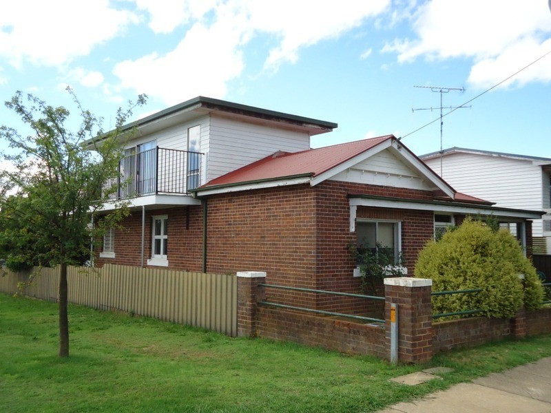65 Spring Street, Crookwell NSW 2583