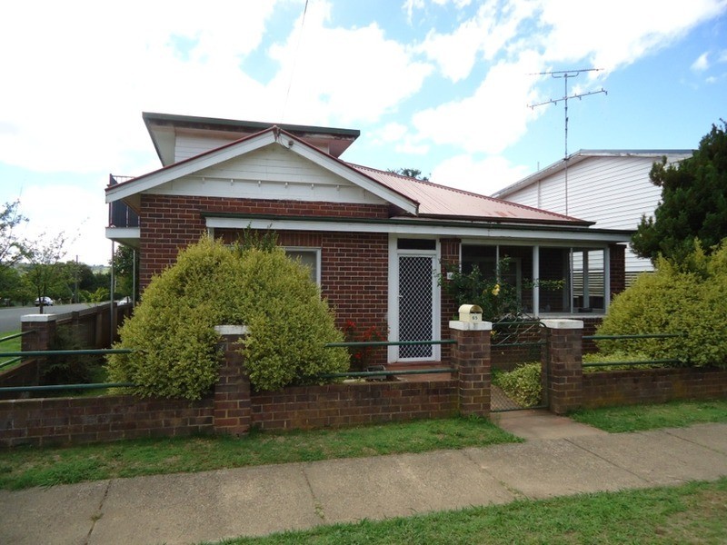 65 Spring Street, Crookwell NSW 2583