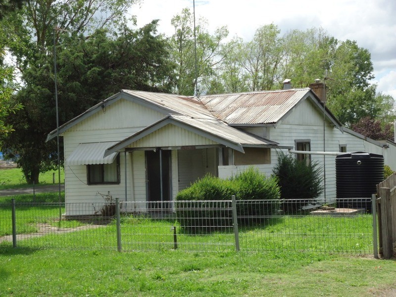 13 Austin Street, Marulan NSW 2579