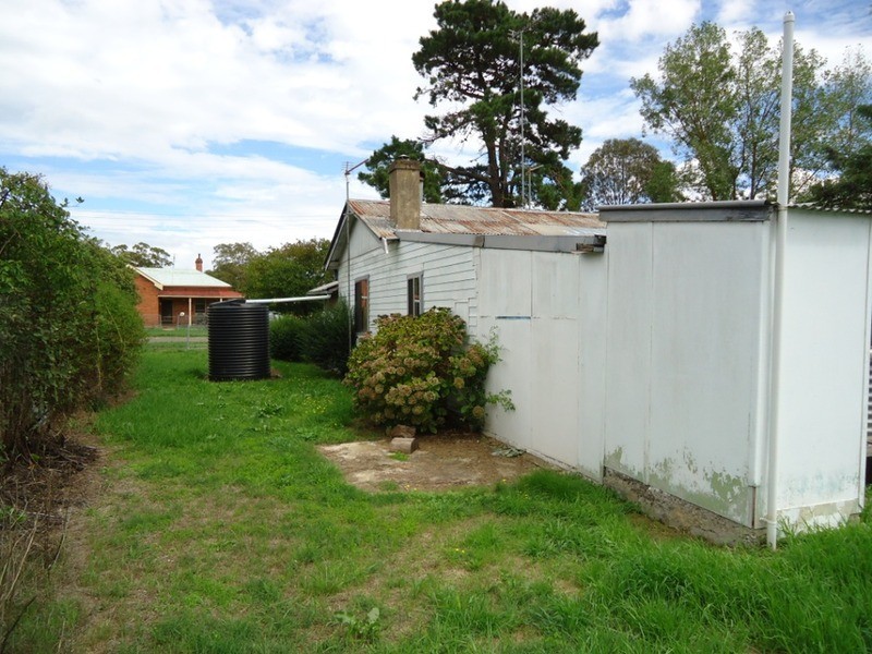 13 Austin Street, Marulan NSW 2579