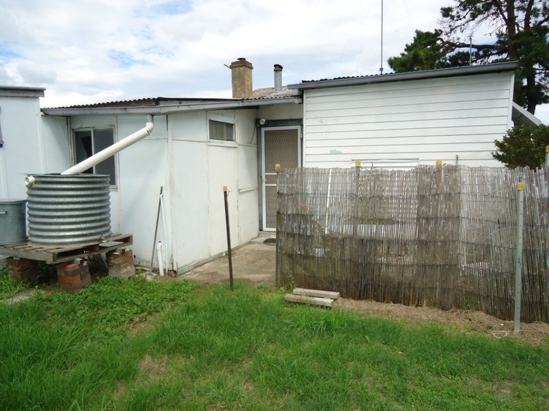 13 Austin Street, Marulan NSW 2579