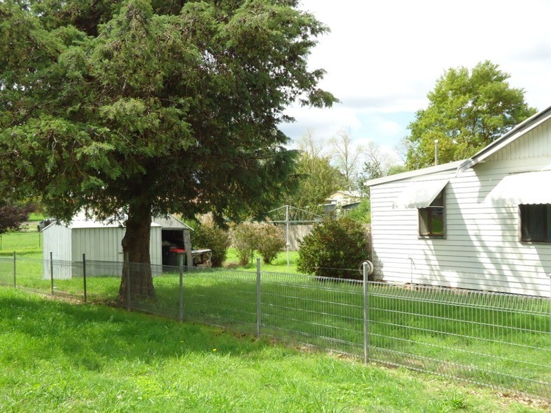 13 Austin Street, Marulan NSW 2579