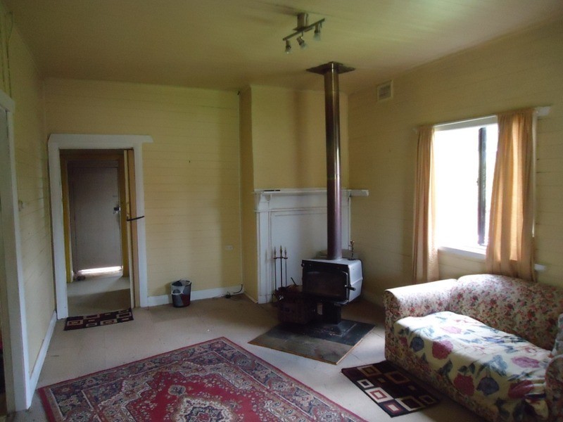 13 Austin Street, Marulan NSW 2579