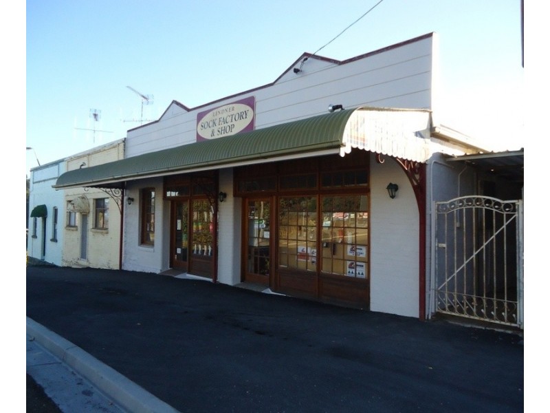 6 Goulburn Street, Crookwell NSW 2583