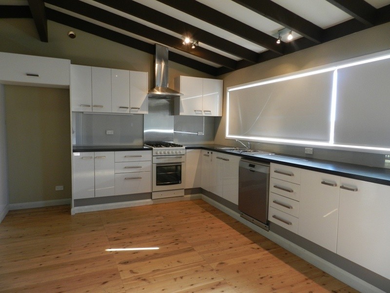 11 Camp Street, Grabben Gullen NSW 2583