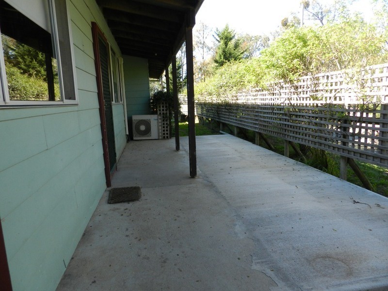 11 Camp Street, Grabben Gullen NSW 2583
