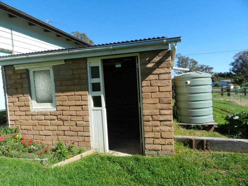 11 Camp Street, Grabben Gullen NSW 2583