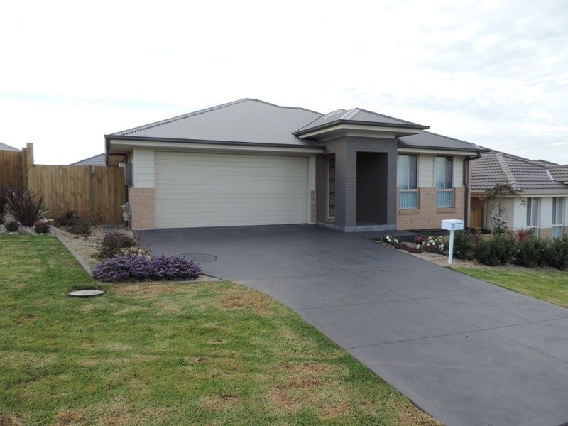 6 Cohen Place, Goulburn NSW 2580