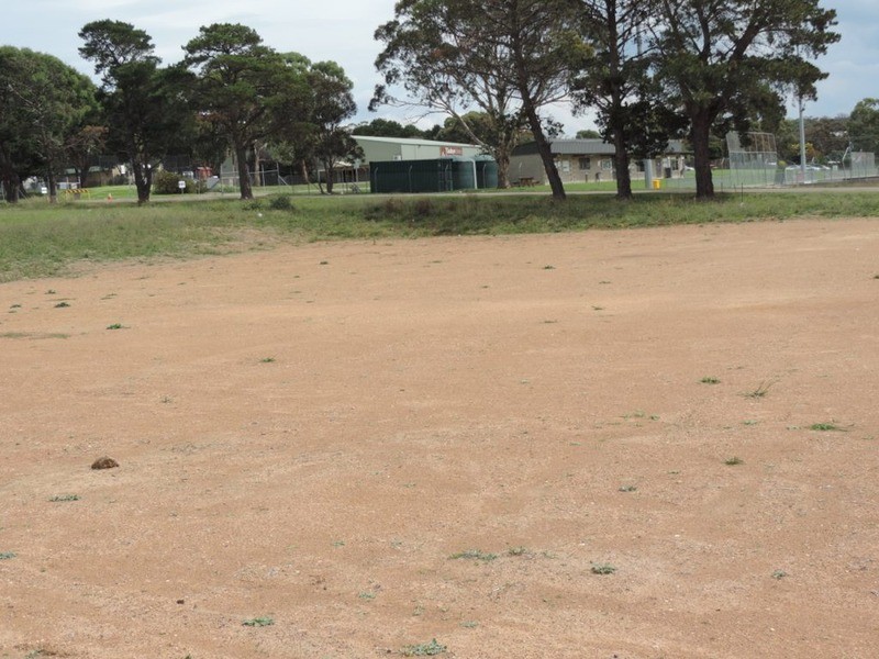 44 Tait  Crescent, Goulburn NSW 2580