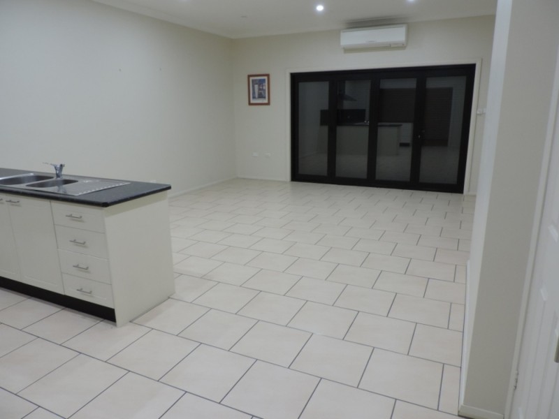 57 Clinton Street, Goulburn NSW 2580