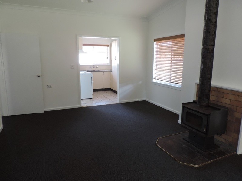 25 Nichols Street, Goulburn NSW 2580