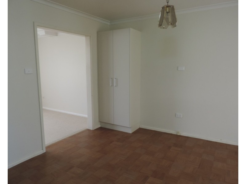25A Buffalo Crescent, Goulburn NSW 2580
