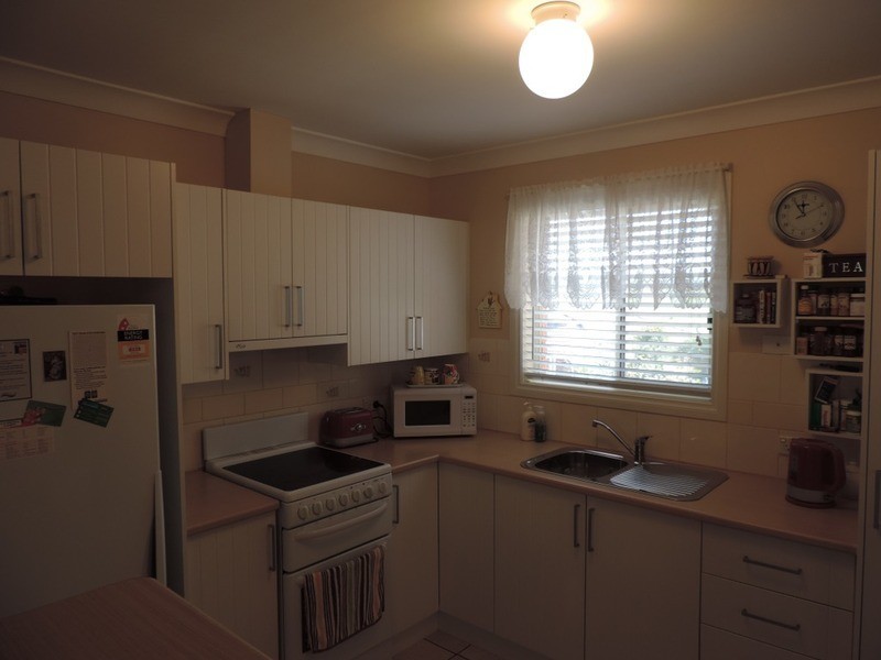 32 Bradford Drive, Goulburn NSW 2580