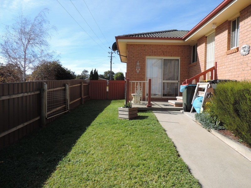 32 Bradford Drive, Goulburn NSW 2580