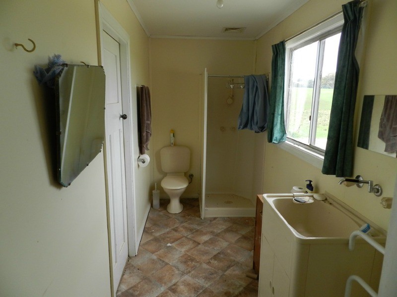 5744 Oberon  Road, Taralga NSW 2580