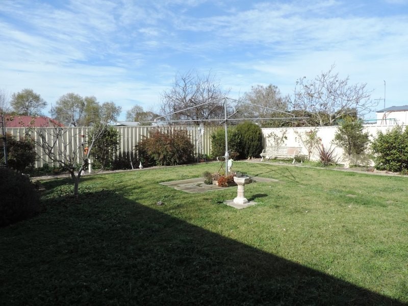 11 Cressy Street, Goulburn NSW 2580