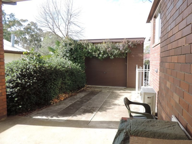 11 Cressy Street, Goulburn NSW 2580