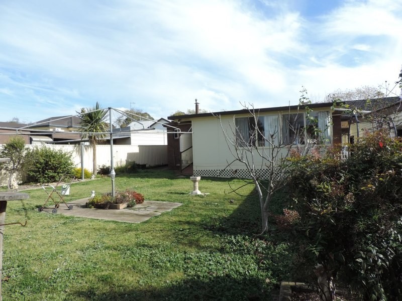 11 Cressy Street, Goulburn NSW 2580