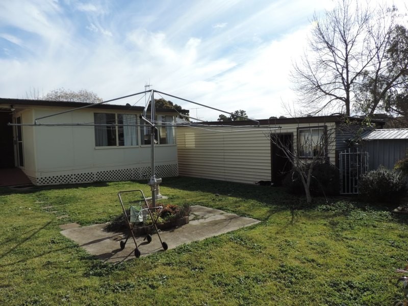 11 Cressy Street, Goulburn NSW 2580