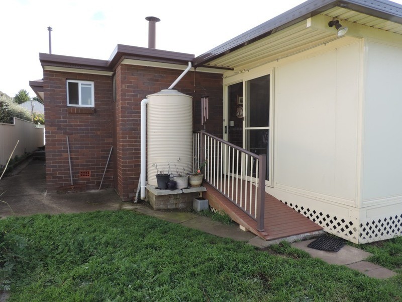 11 Cressy Street, Goulburn NSW 2580