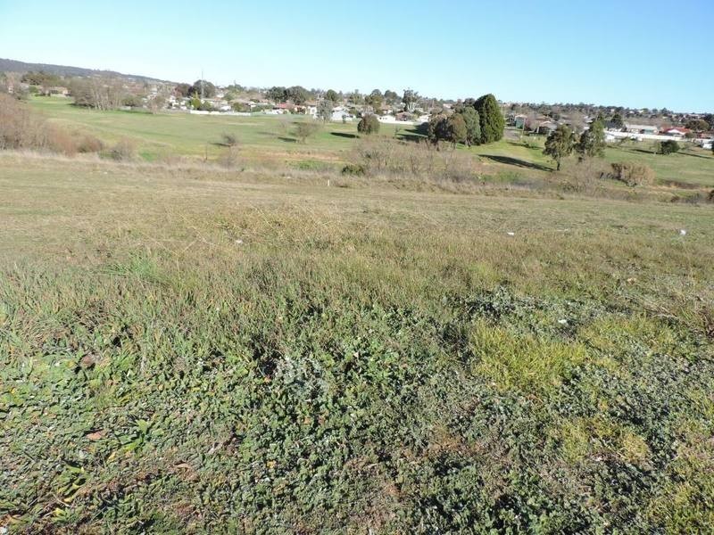 30 Green Valley Road, Goulburn NSW 2580