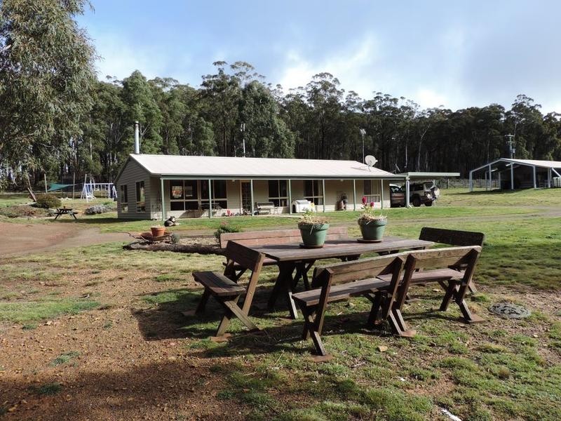 837 Mount Rae  Road, Taralga NSW 2580