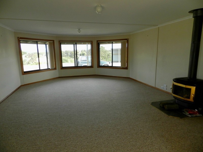 325 Mullins Creek Road, Breadalbane NSW 2581