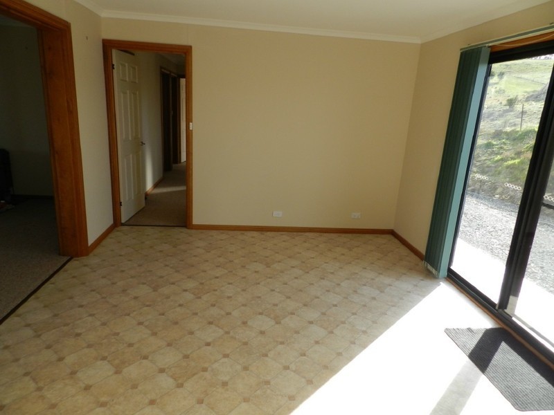 325 Mullins Creek Road, Breadalbane NSW 2581