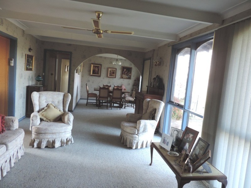 2 Crown  Street, Crookwell NSW 2583