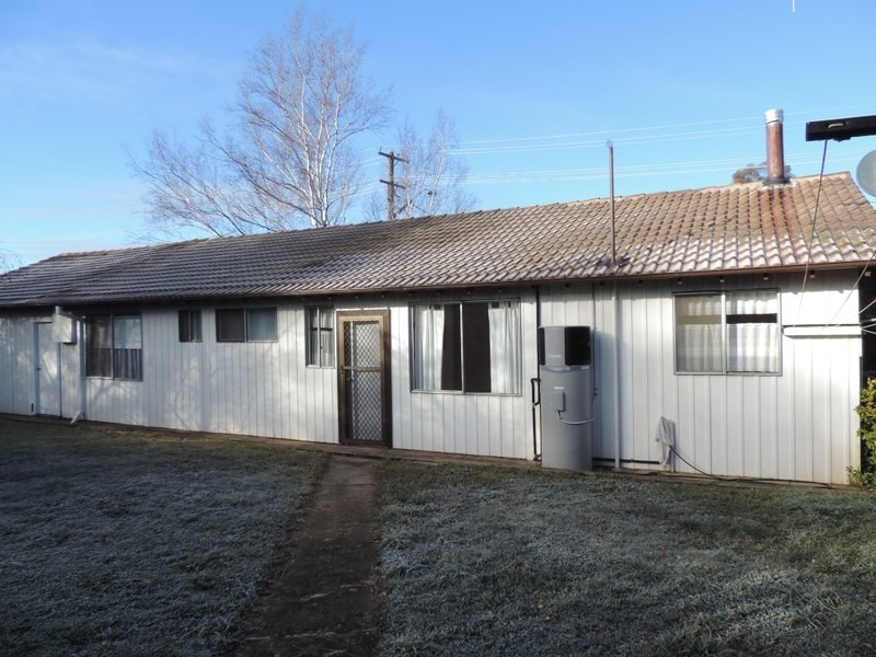 2 Crown  Street, Crookwell NSW 2583