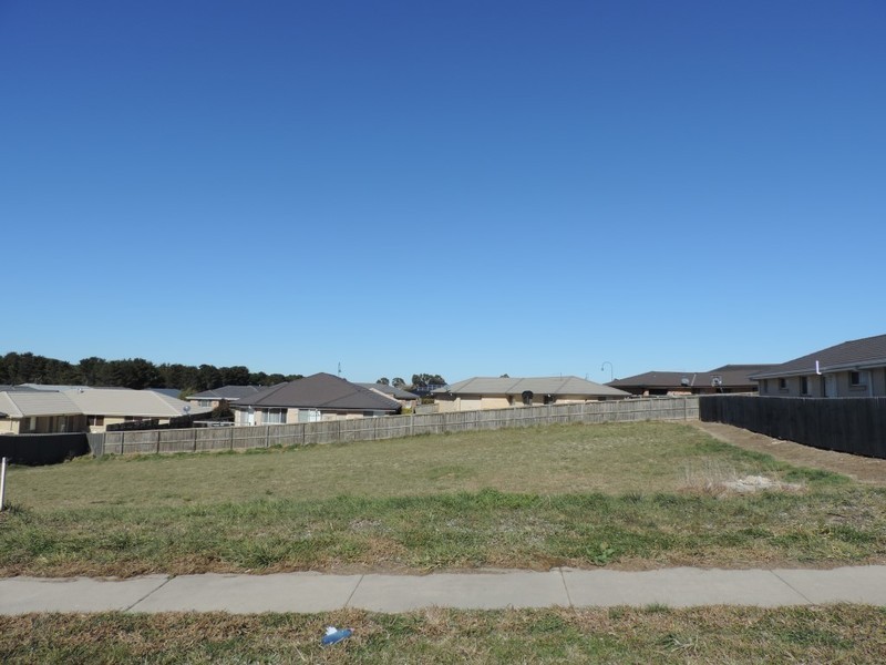 34 McGuire Drive, Goulburn NSW 2580