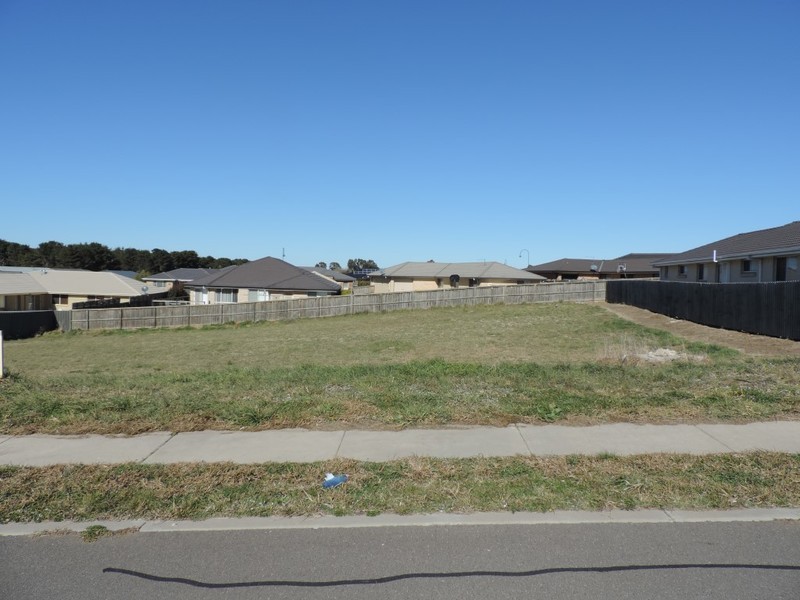 34 McGuire Drive, Goulburn NSW 2580