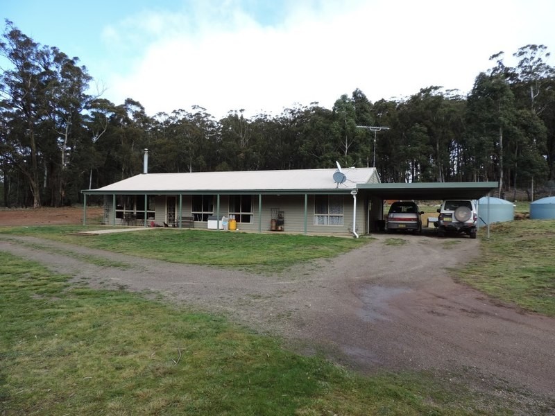 837 Mount Rae  Road, Taralga NSW 2580