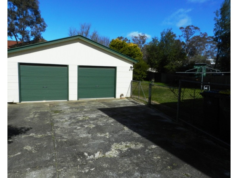 30 Garfield Avenue, Goulburn NSW 2580