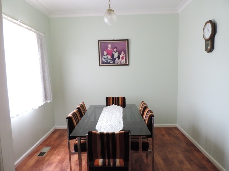 7 Emmerson Street, Goulburn NSW 2580