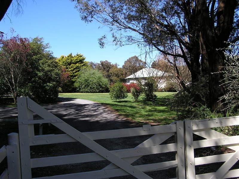Highfield 7770 Boorowa Road, Crookwell NSW 2583