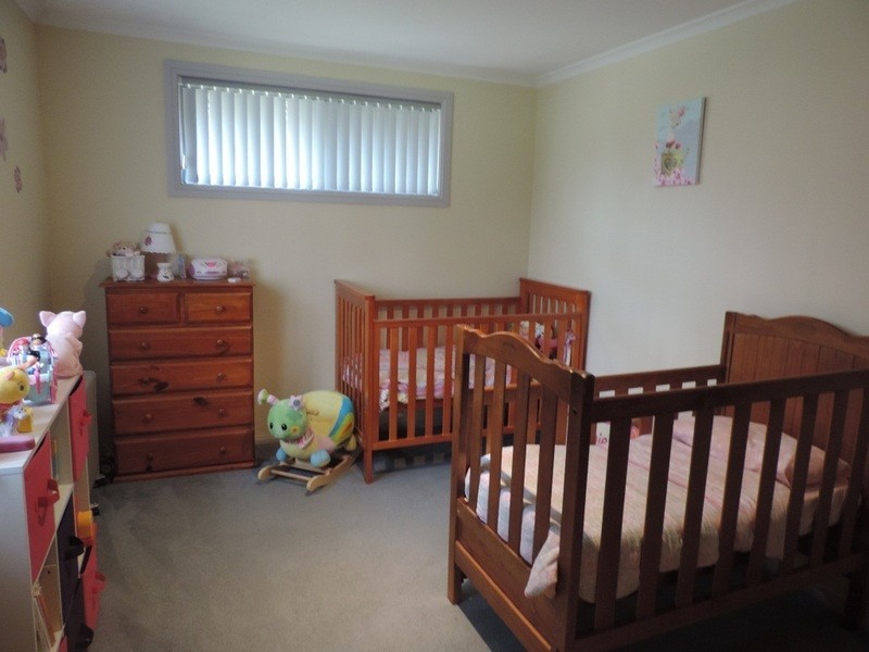 6 Ivy Lea Place, Goulburn NSW 2580