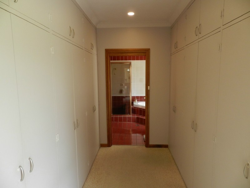 279 Wheeo Road Off Clinton Street, Goulburn NSW 2580