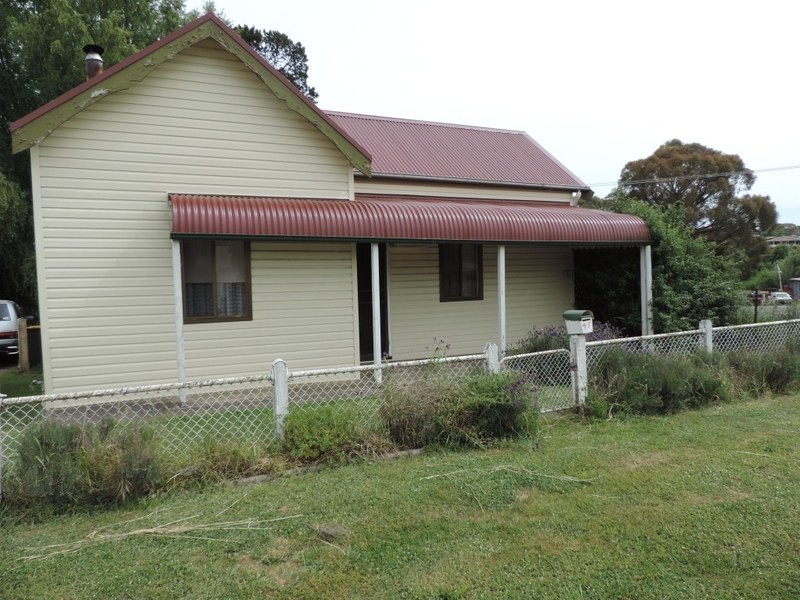 45 Northcott Street, Crookwell NSW 2583