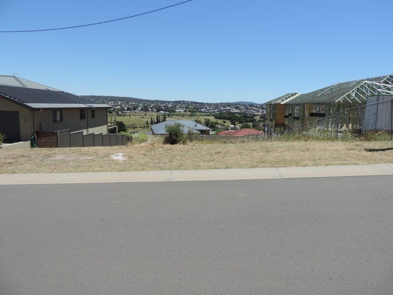 20 Melliodora Drive, Goulburn NSW 2580