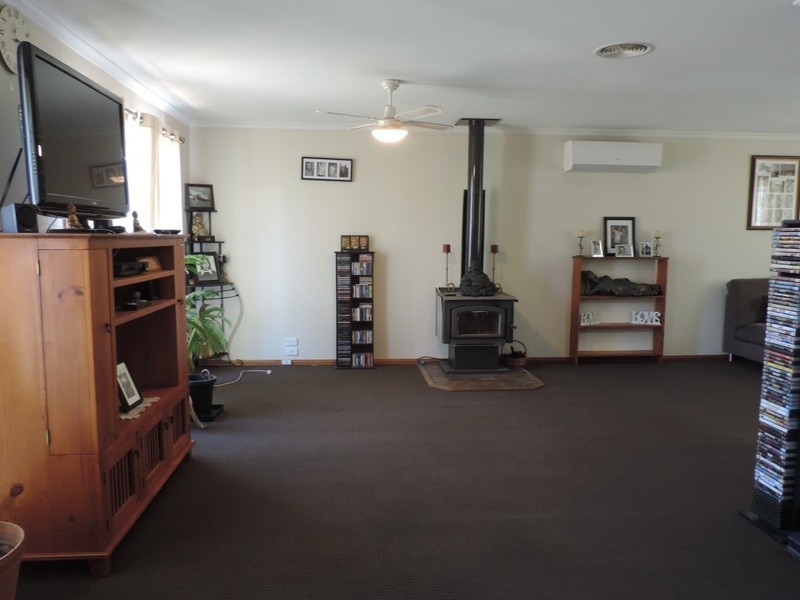 22 Saxby Street, Gunning NSW 2581