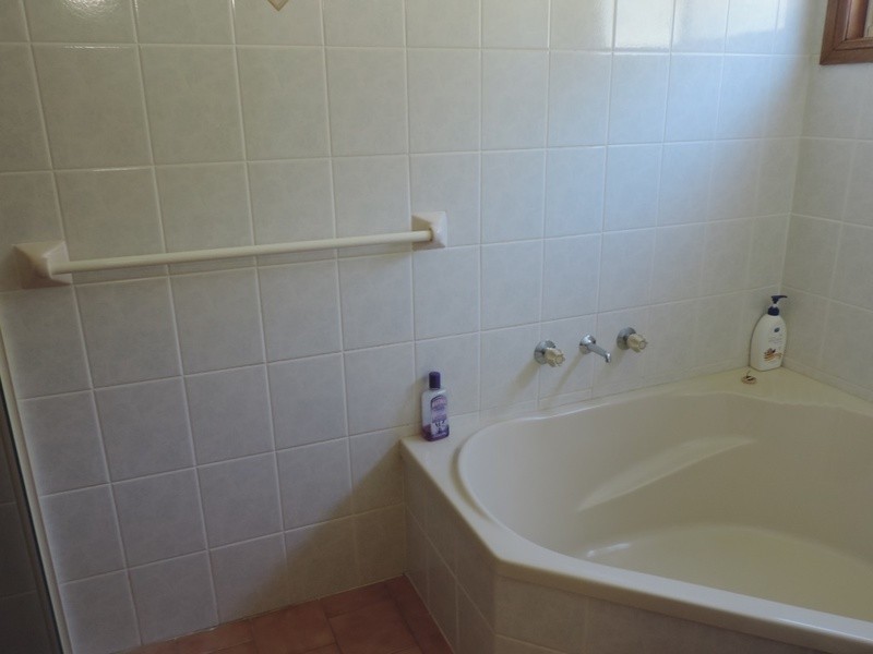 22 Saxby Street, Gunning NSW 2581